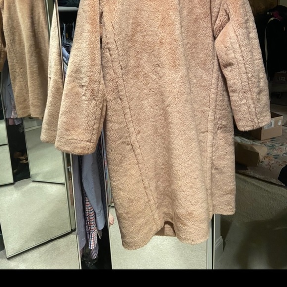 Babaton wool teddy coat - Picture 8 of 16